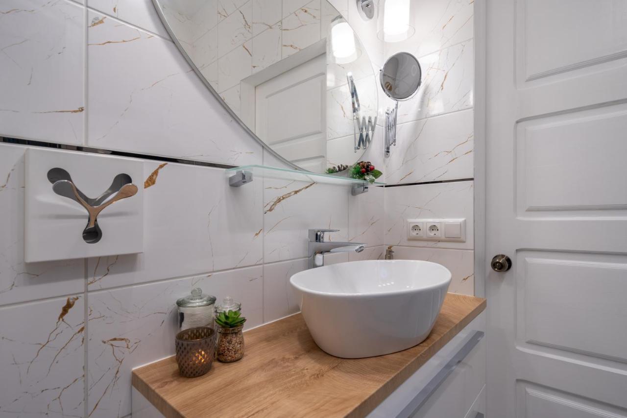 Joya Mia - The Soul Of Riga & Free Parking Appartement Buitenkant foto